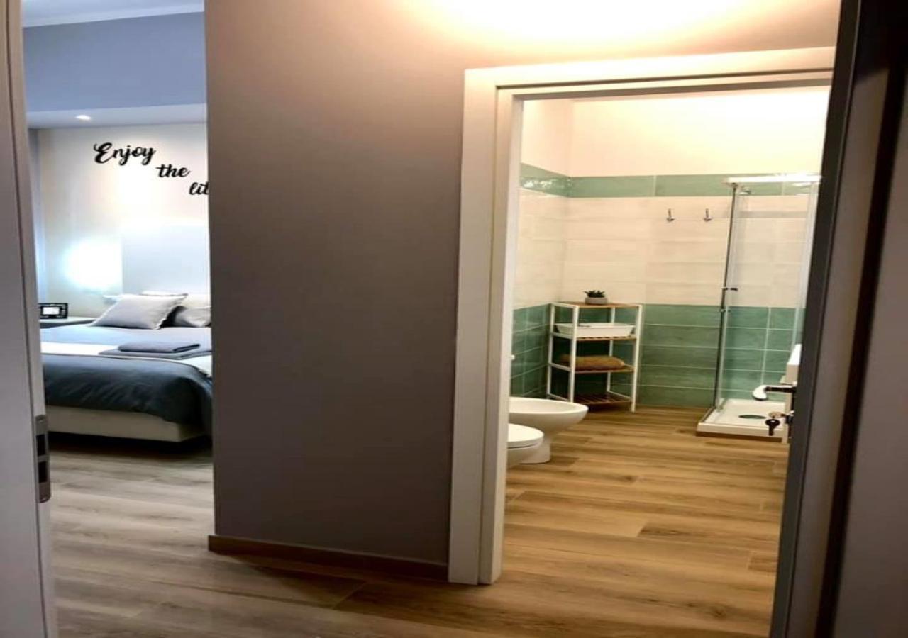 Room Sweet Room 2 Bologna Luaran gambar